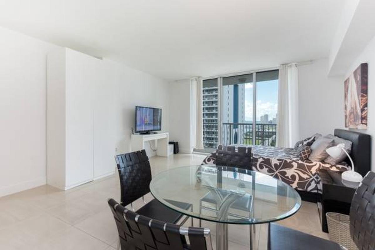 Appartement Opera Tower à Miami Extérieur photo